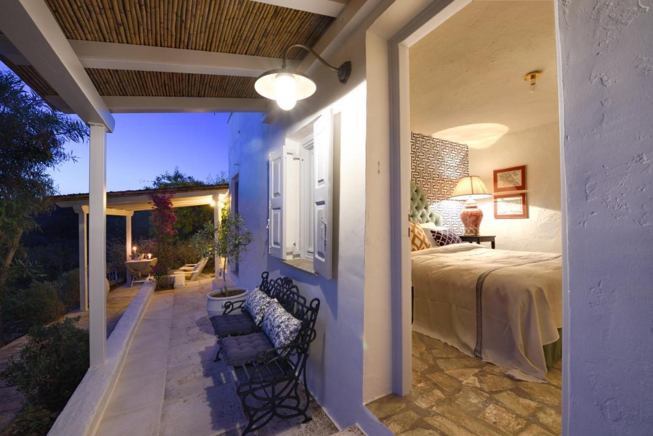The Dutch Suite, Romantic Boutique Guesthouse Porto Heli Ngoại thất bức ảnh